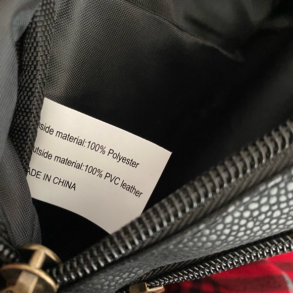 🆕 Benoss Milan Limited Edition PVC Leather Black Backpack. Brand New In Plastic - Picture 16 of 16